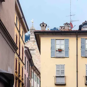  Apartamento In-town